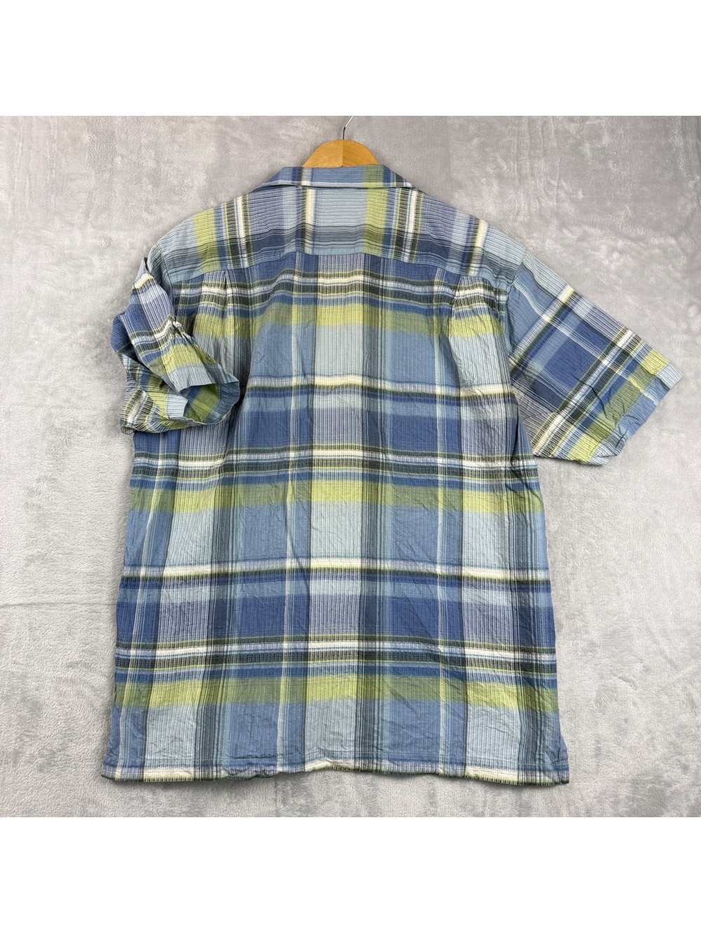 Tommy Bahama Men Large 100% Silk Plaid Short Sleeve Camp Shirt Blue Green Resort - Picture 2 of 10
